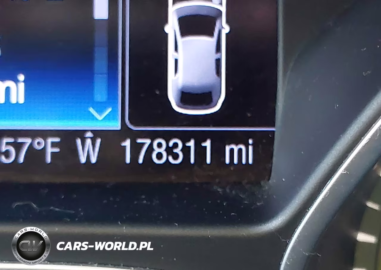 2013 Ford Focus Titanium VIN:1FADP3N24DL230398 - 15