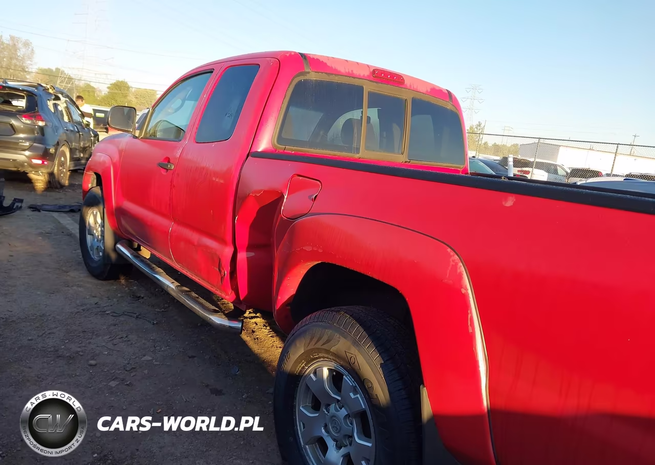 2005 Toyota Tacoma VIN:5TEUX42N15Z103352 - 3