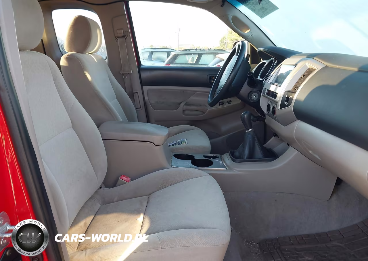2005 Toyota Tacoma VIN:5TEUX42N15Z103352 - 5