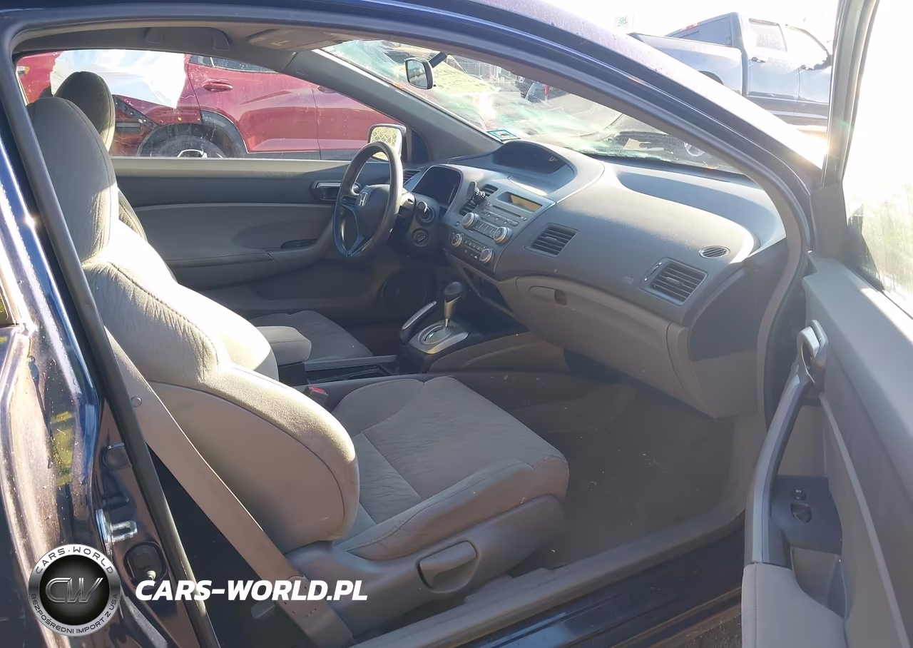 2008 Honda Civic Lx VIN:2HGFG12638H566661 - 5