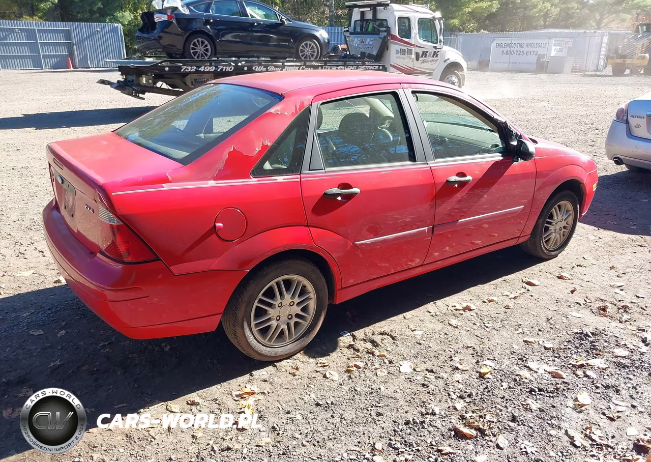 2005 Ford Focus Zx4 VIN:1FAFP34N65W248499 - 4