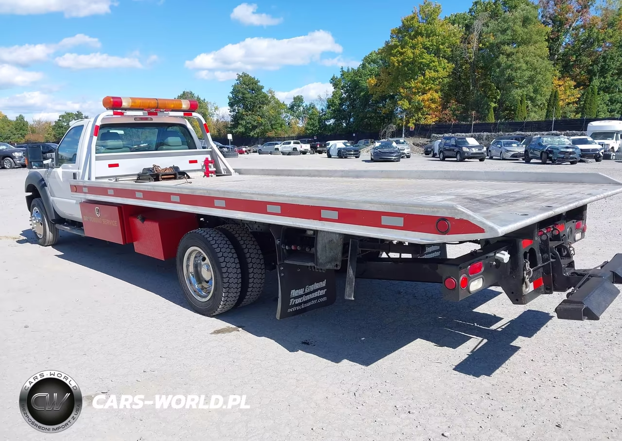 2016 Ford F-550 Chassis Xl VIN:1FDUF5GY6GEB16269 - 3