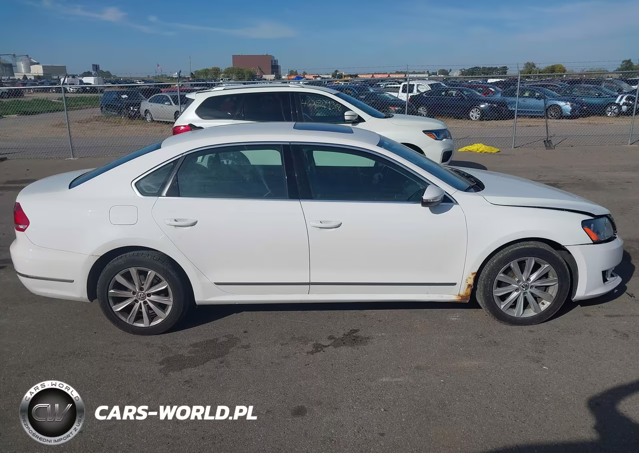 2012 Volkswagen Passat 2.5L Sel VIN:1VWCH7A39CC025521 - 14