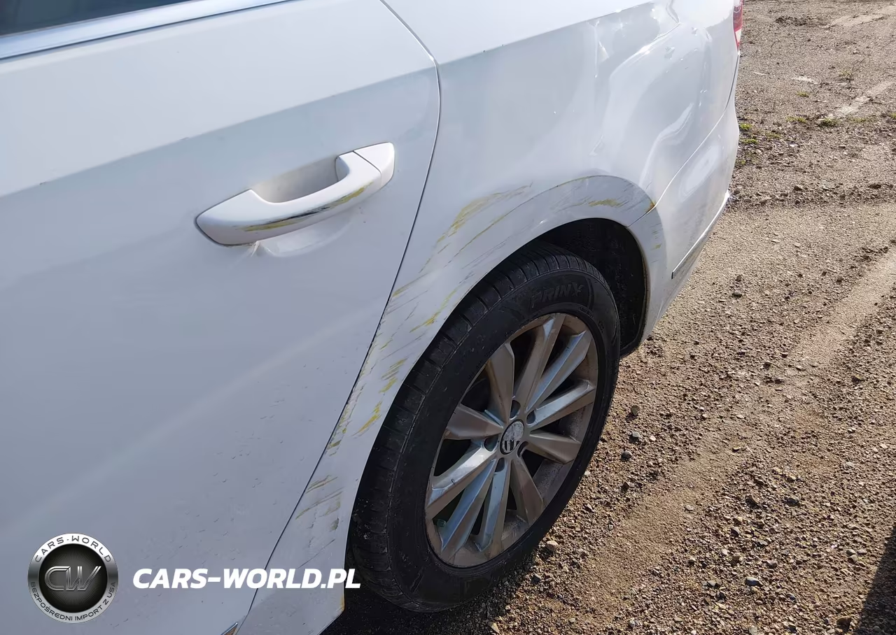 2012 Volkswagen Passat 2.5L Sel VIN:1VWCH7A39CC025521 - 18