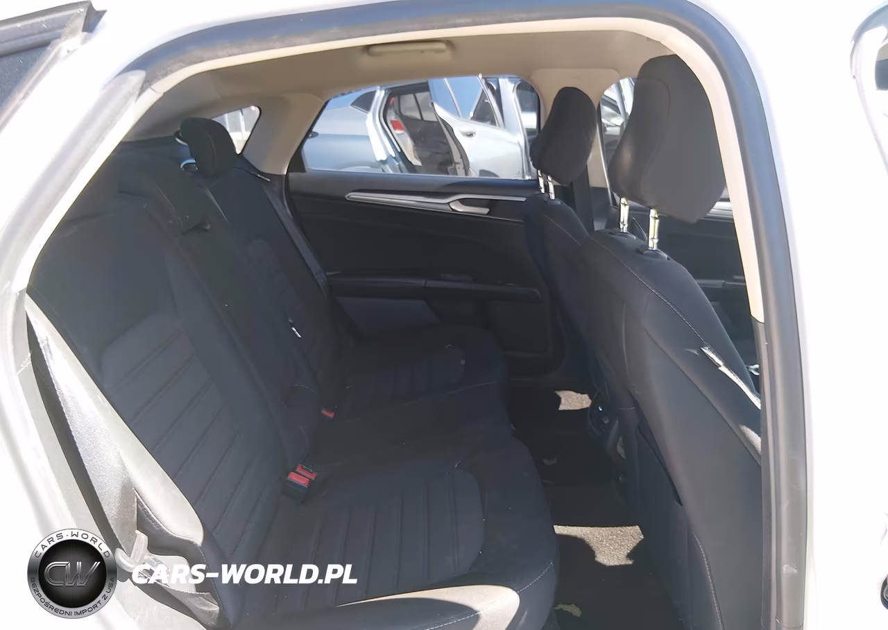 2020 Ford Fusion Hybrid Se VIN:3FA6P0LU2LR158192 - 8