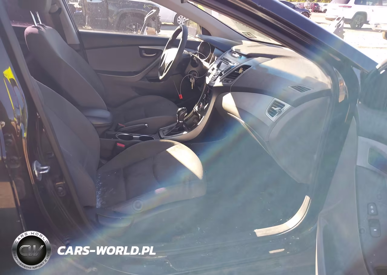 2016 Hyundai Elantra Se VIN:5NPDH4AE8GH701197 - 5