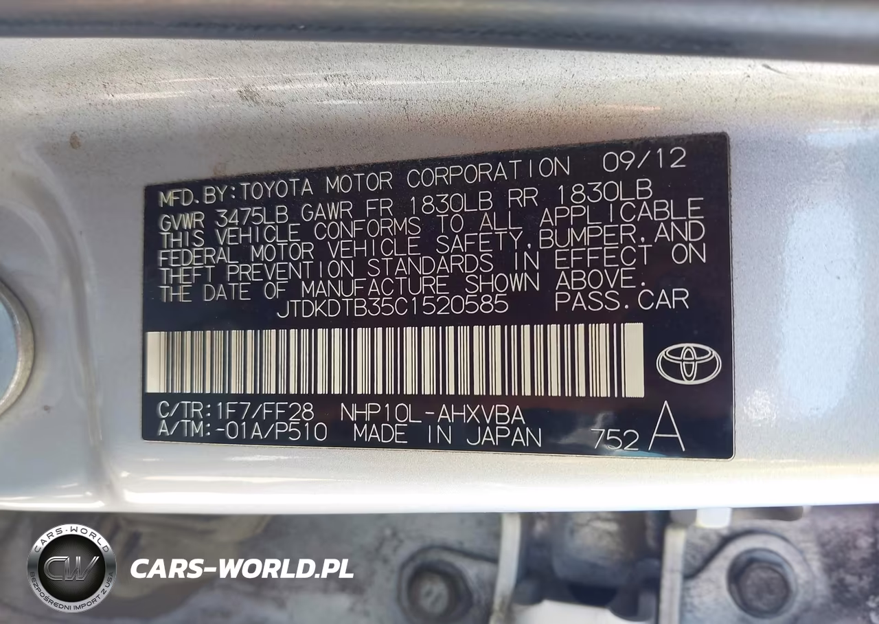 2012 Toyota Prius C Two VIN:JTDKDTB35C1520585 - 9