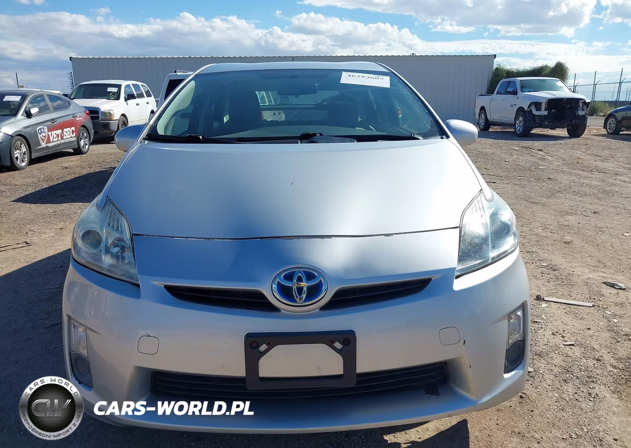 2011 Toyota Prius Two VIN:JTDKN3DU9B5337877 - 12