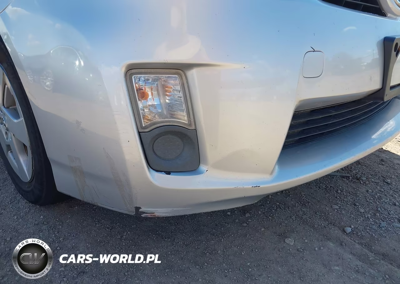 2011 Toyota Prius Two VIN:JTDKN3DU9B5337877 - 17