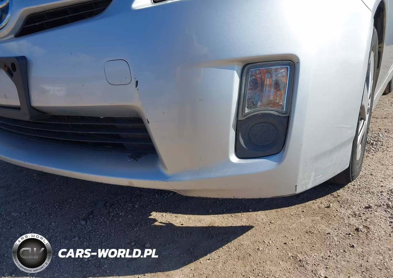 2011 Toyota Prius Two VIN:JTDKN3DU9B5337877 - 6