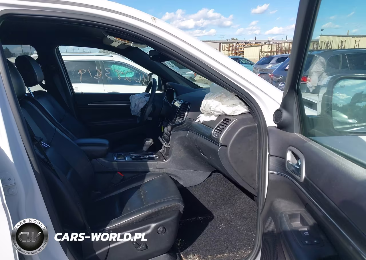2019 Jeep Grand Cherokee Limited 4X4 VIN:1C4RJFBG3KC774245 - 5