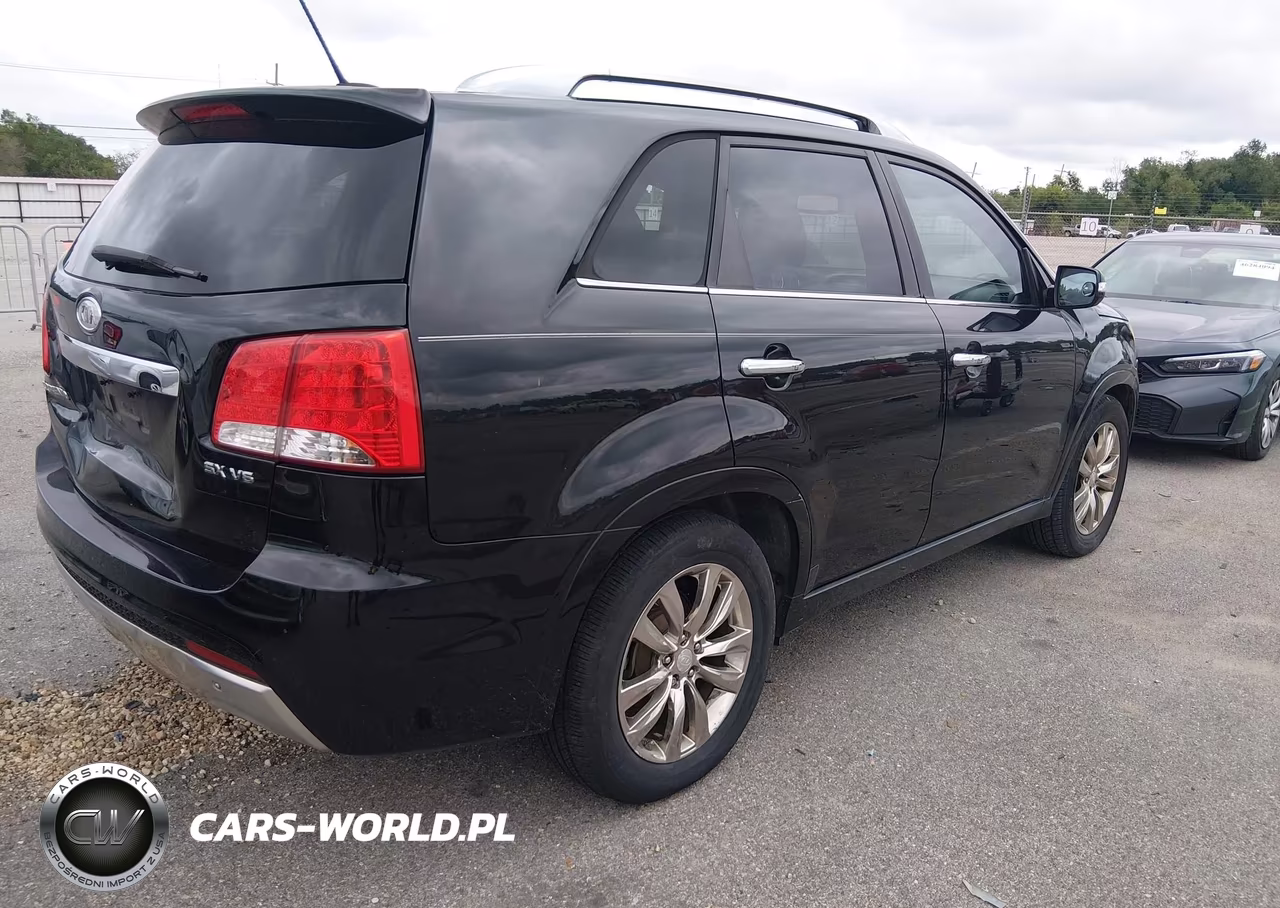 2011 Kia Sorento Sx V6 VIN:5XYKW4A27BG102701 - 4