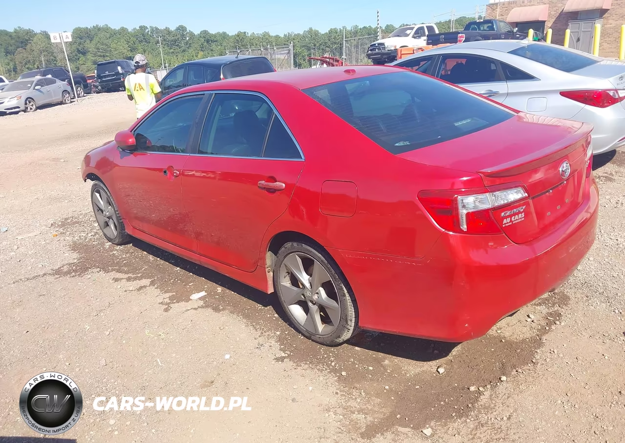 2012 Toyota Camry Se Limited Edition VIN:4T1BF1FK5CU635343 - 3