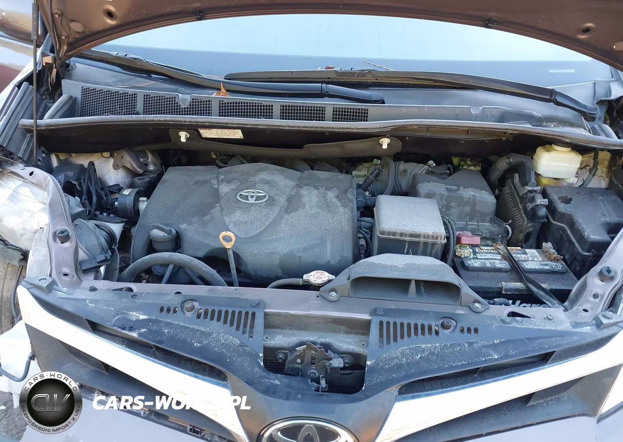 2019 Toyota Sienna Le 8 Passenger VIN:5TDKZ3DC2KS010470 - 10