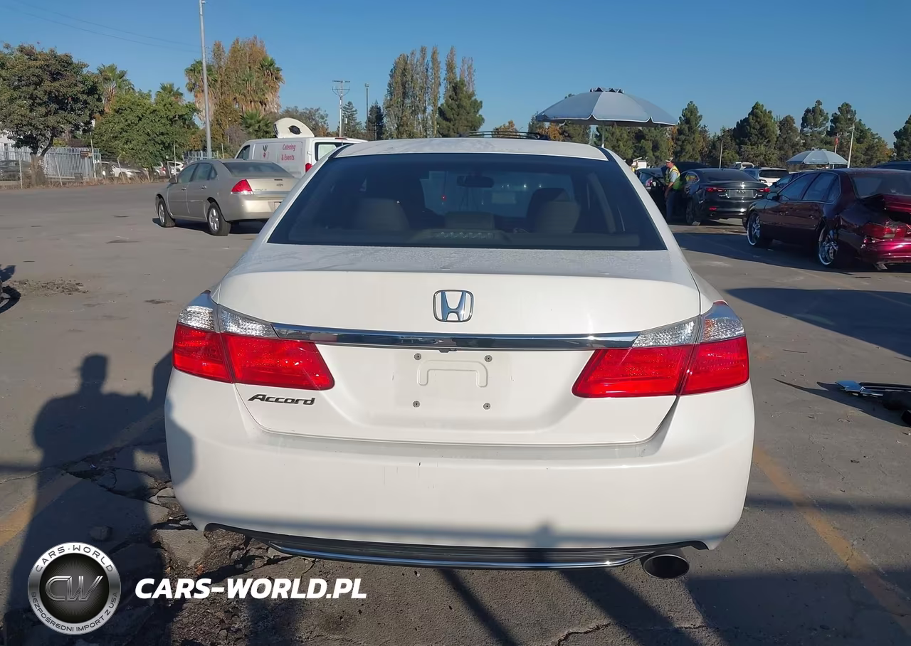 2015 Honda Accord Lx VIN:1HGCR2F36FA261282 - 17