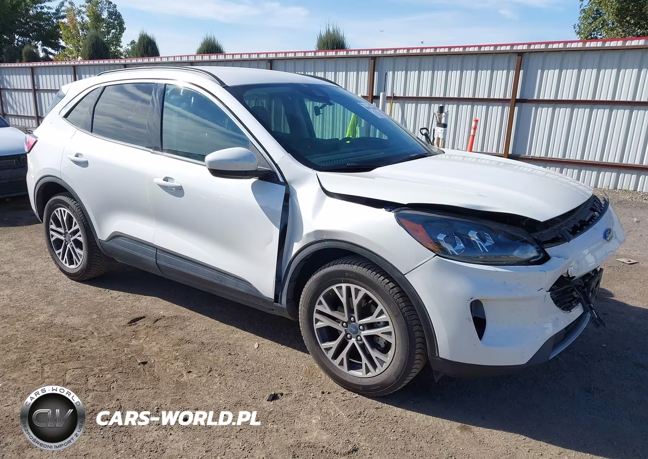 2020 Ford Escape Sel