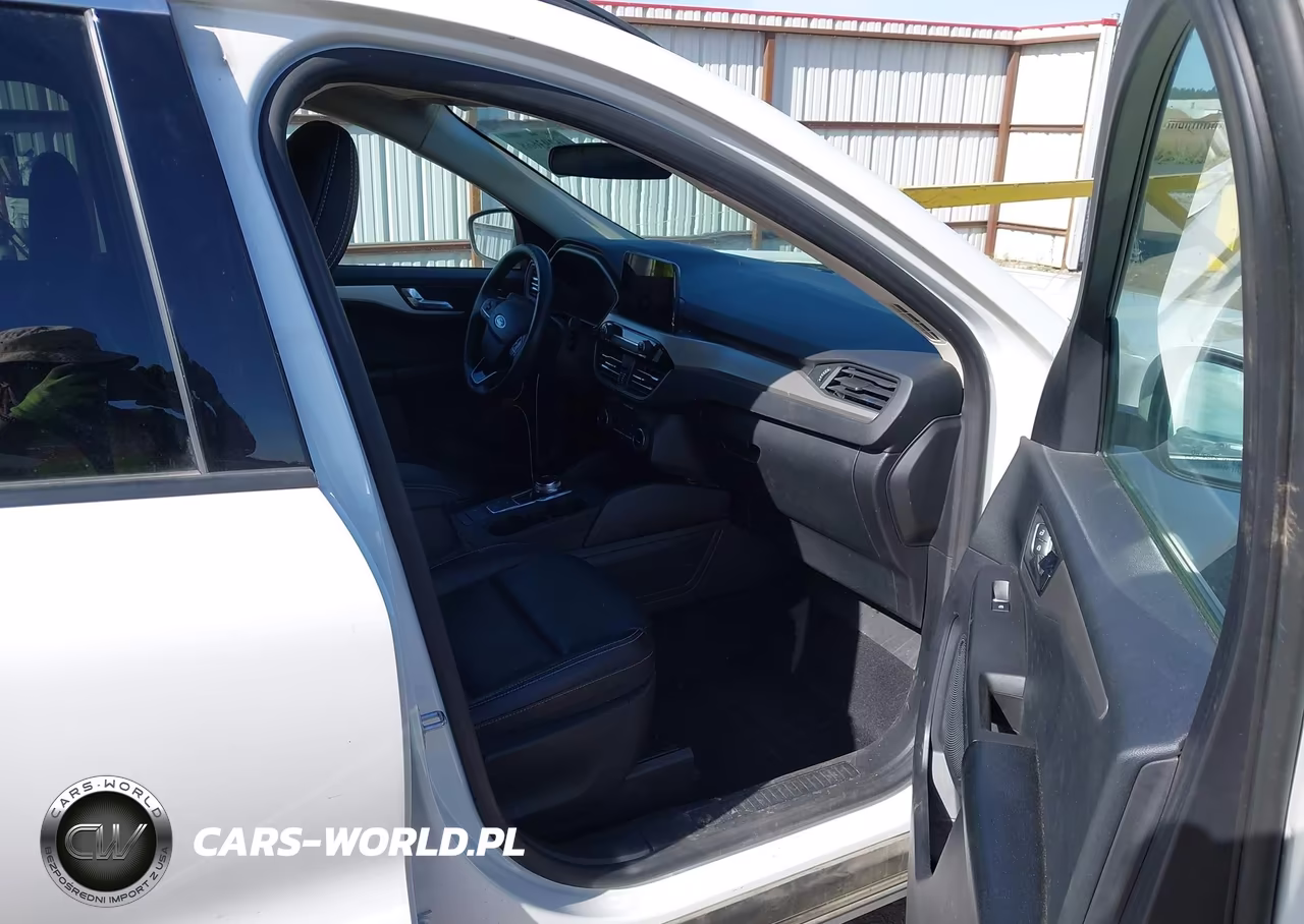 2020 Ford Escape Sel VIN:1FMCU9H68LUA36767 - 5