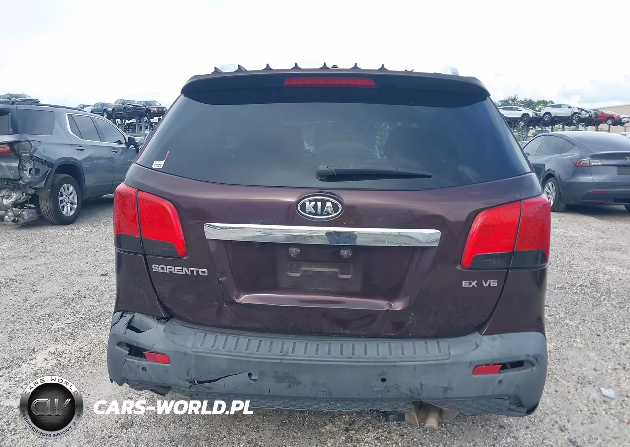 2011 Kia Sorento Ex V6 VIN:5XYKU4A23BG140934 - 16