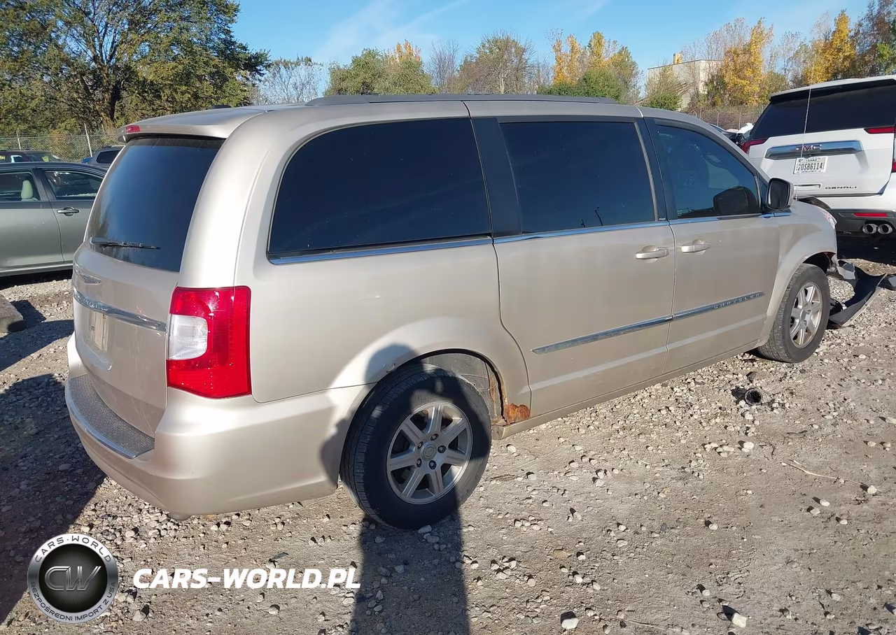 2012 Chrysler Town & Country Touring VIN:2C4RC1BG9CR369397 - 4