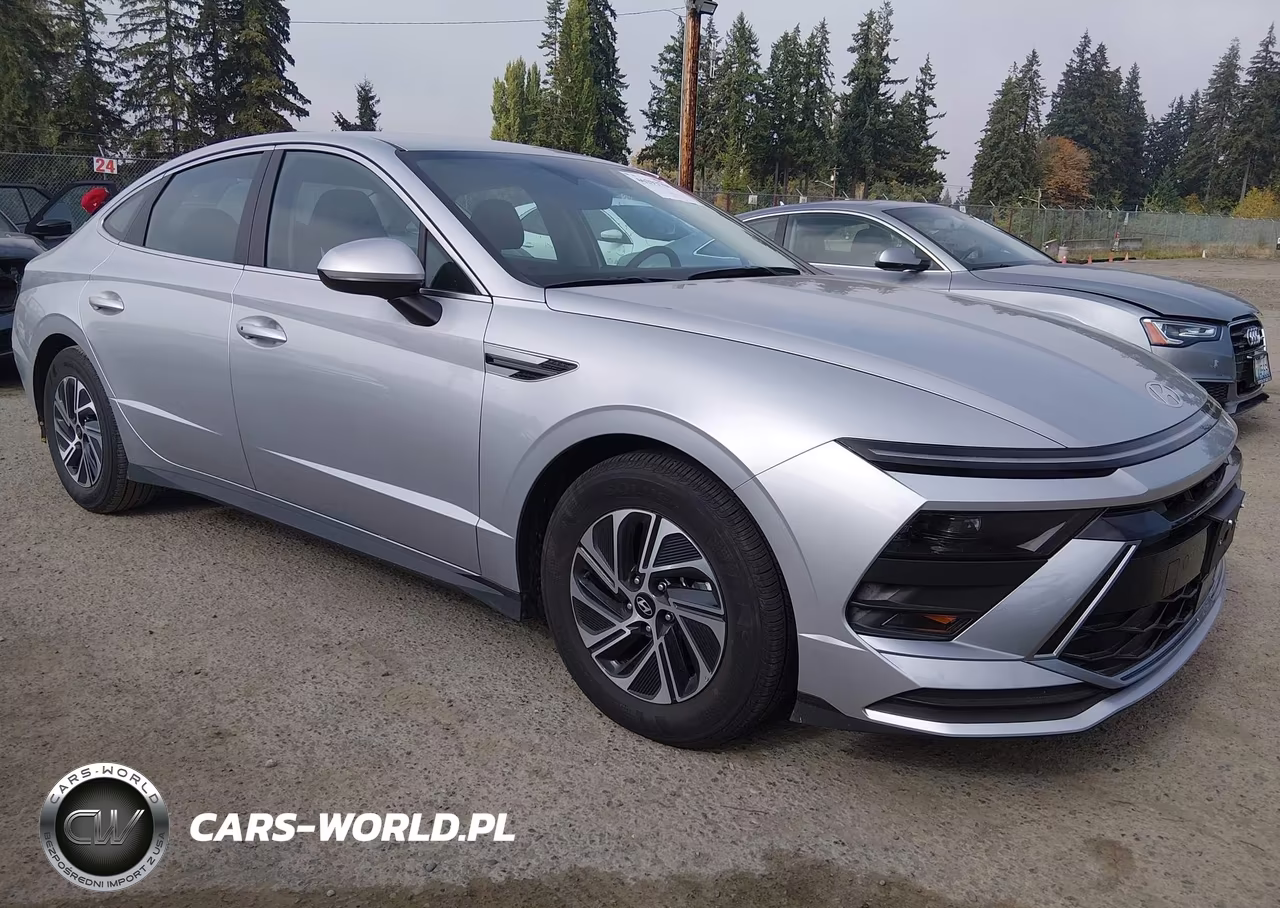 2026 Hyundai Sonata Hybrid Blue