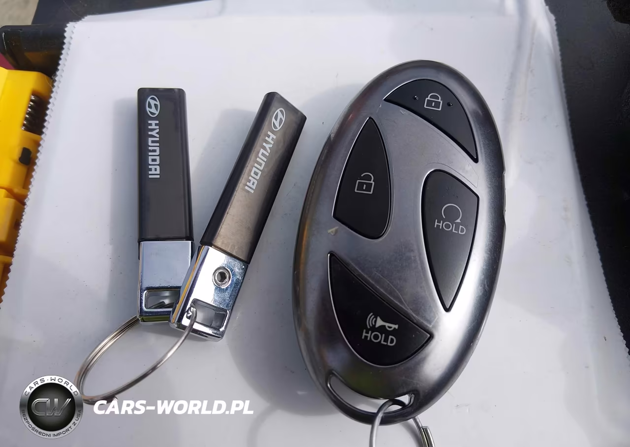 2026 Hyundai Sonata Hybrid Blue VIN:KMHL24JJ7TA176463 - 11