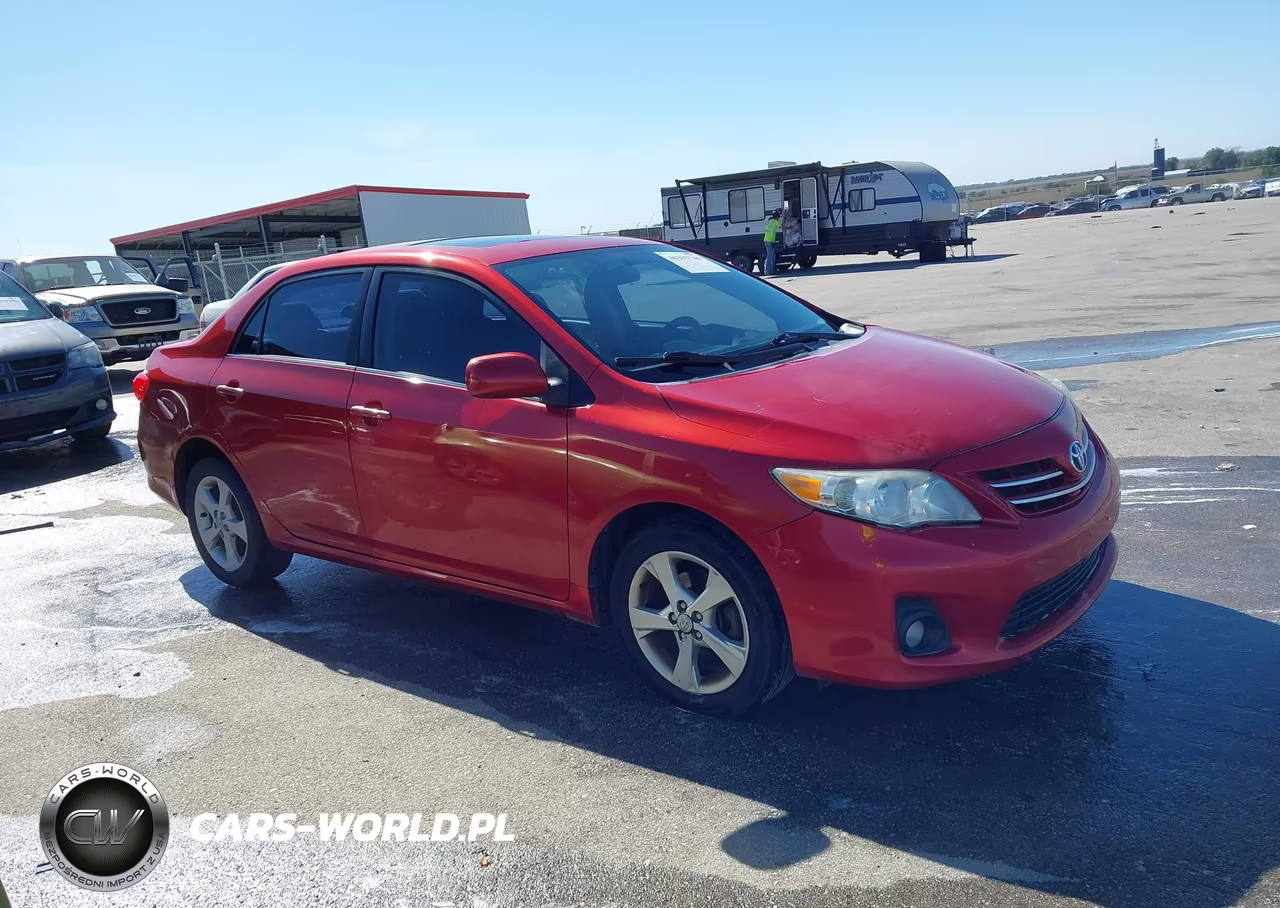 2013 Toyota Corolla Le VIN:5YFBU4EE9DP177697 - 13