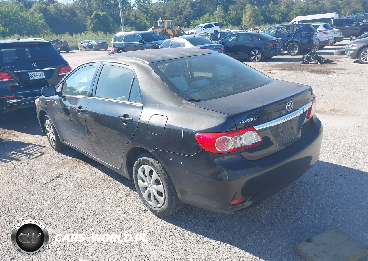2011 Toyota Corolla Le VIN:JTDBU4EE4B9164827 - 3