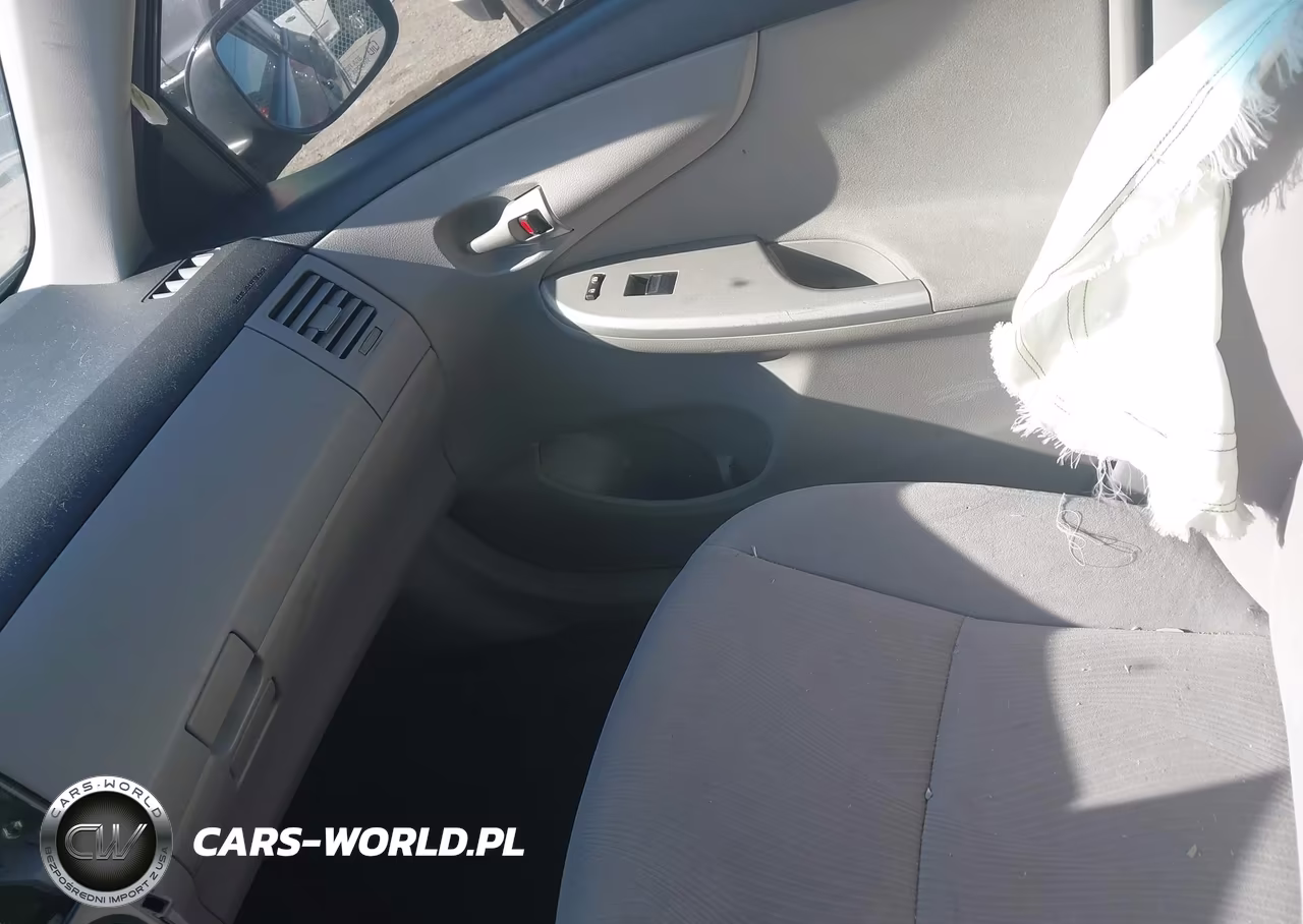 2011 Toyota Corolla Le VIN:JTDBU4EE4B9164827 - 5