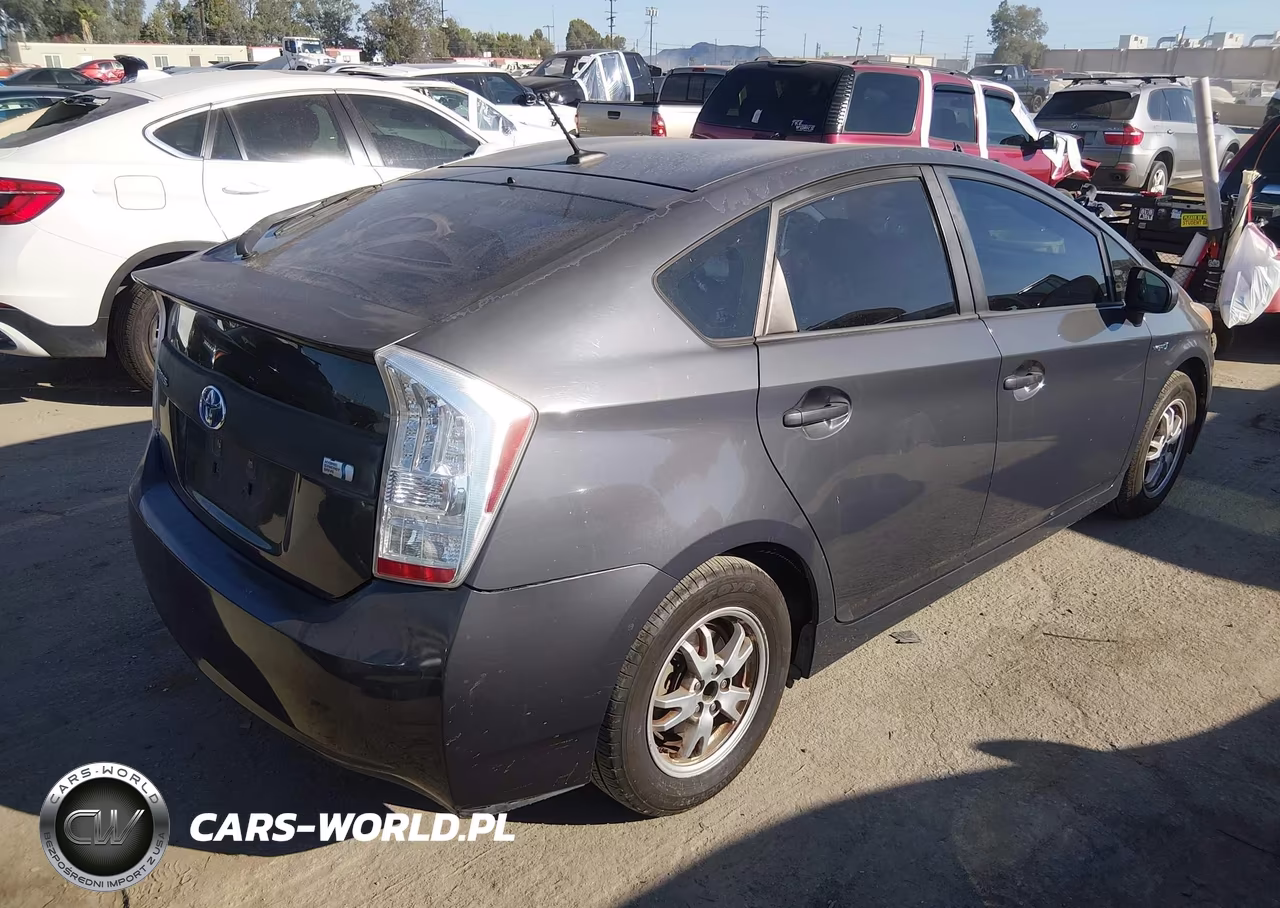 2010 Toyota Prius Iii VIN:JTDKN3DU7A0178109 - 4