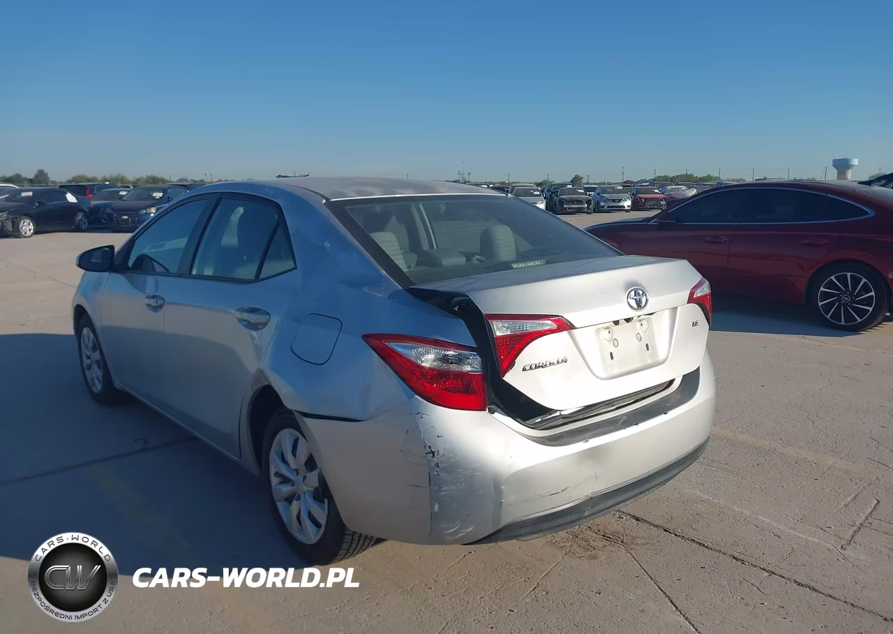 2016 Toyota Corolla Le VIN:5YFBURHE9GP565509 - 3