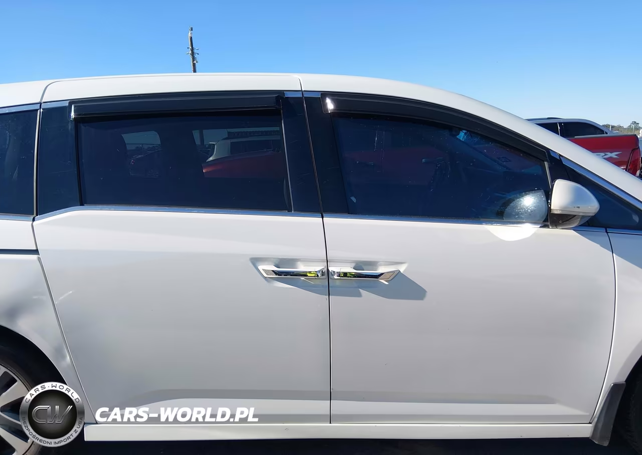 2015 Honda Odyssey Touring-Touring Elite VIN:5FNRL5H92FB076411 - 14
