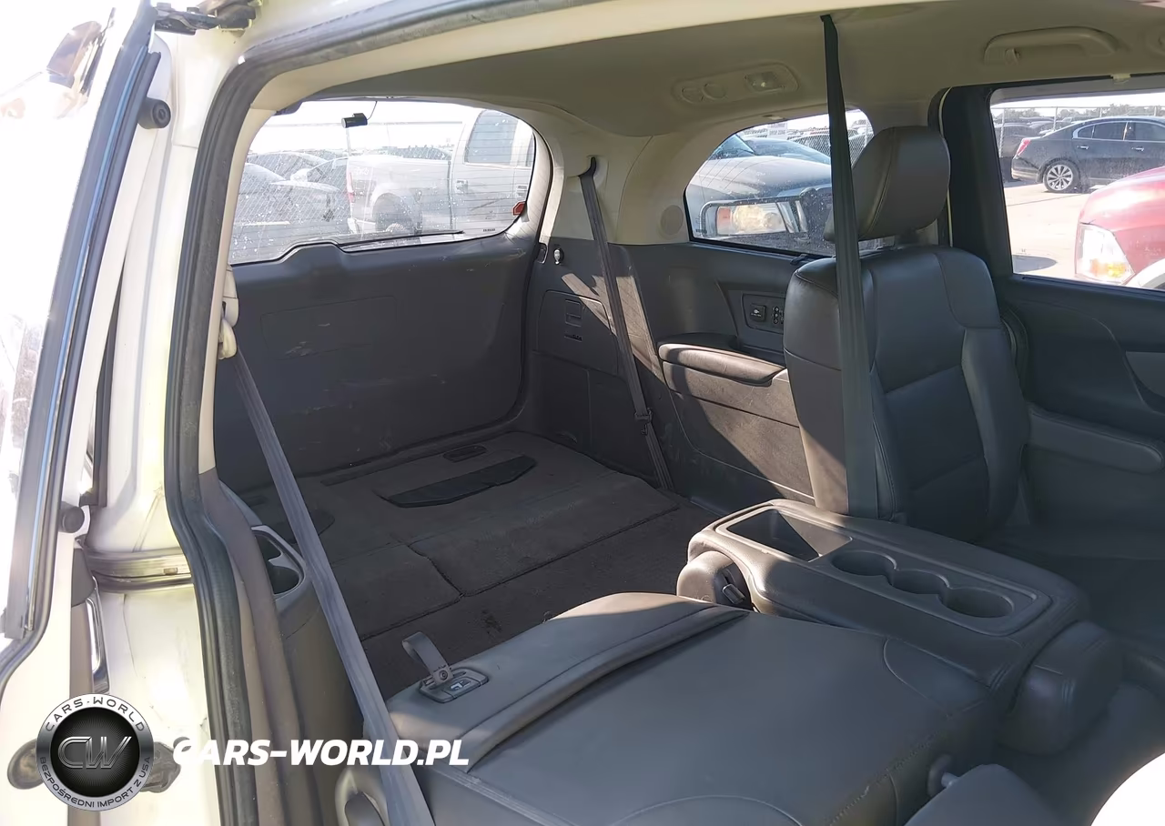 2015 Honda Odyssey Touring-Touring Elite VIN:5FNRL5H92FB076411 - 8