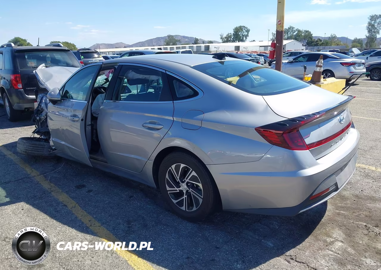 2023 Hyundai Sonata Hybrid Blue VIN:KMHL24JJ9PA081568 - 3