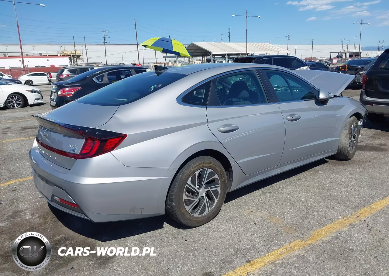 2023 Hyundai Sonata Hybrid Blue VIN:KMHL24JJ9PA081568 - 4