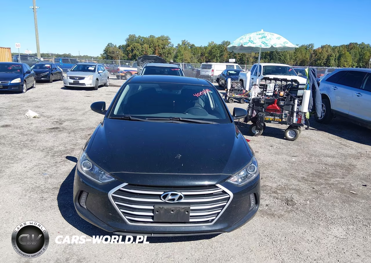 2018 Hyundai Elantra Value Edition VIN:5NPD84LF4JH386797 - 12