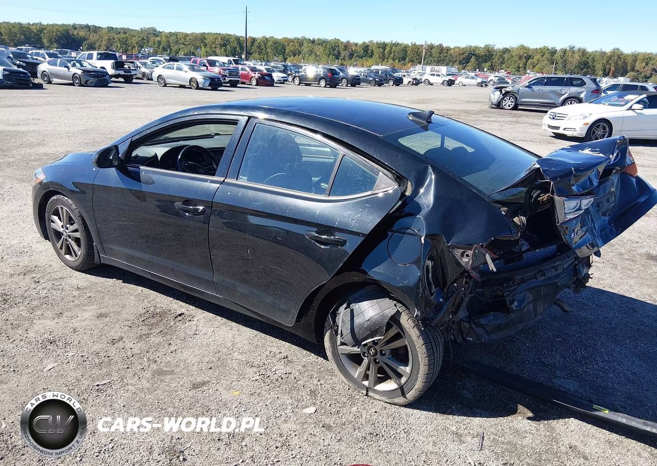 2018 Hyundai Elantra Value Edition VIN:5NPD84LF4JH386797 - 3