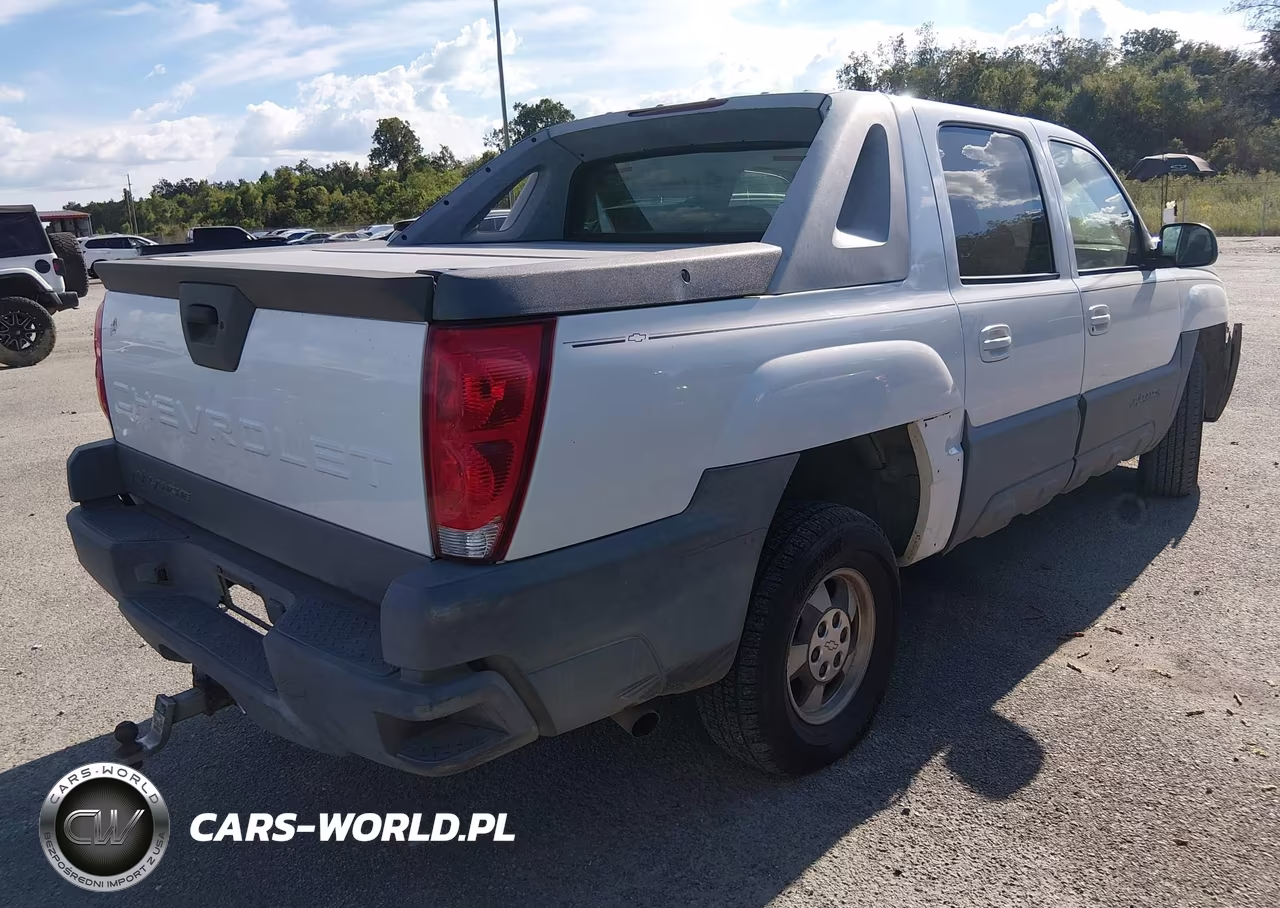 2002 Chevrolet Avalanche 1500 VIN:3GNEC13T82G217973 - 4