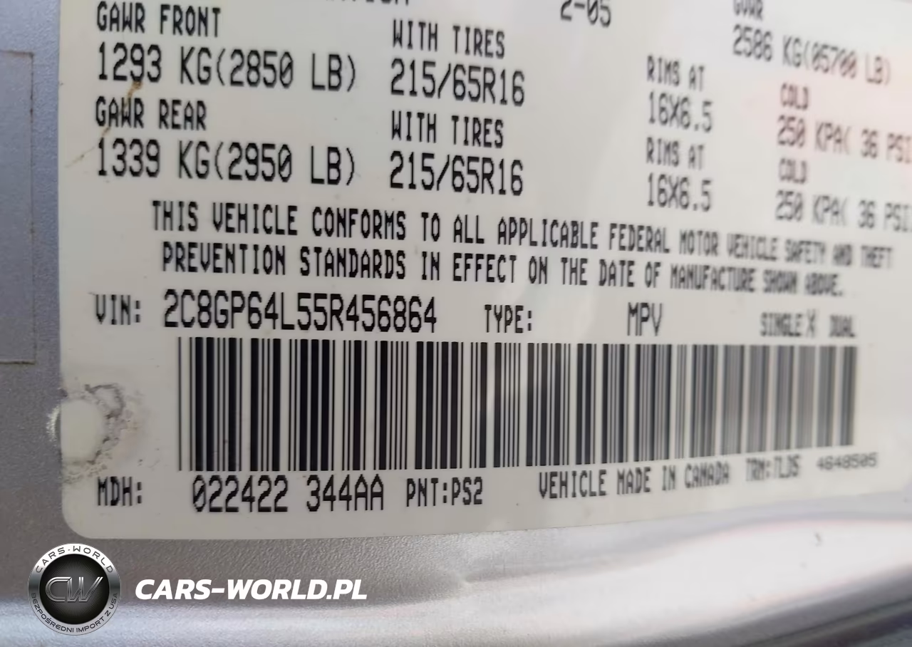 2005 Chrysler Town & Country Limited VIN:2C8GP64L55R456864 - 9
