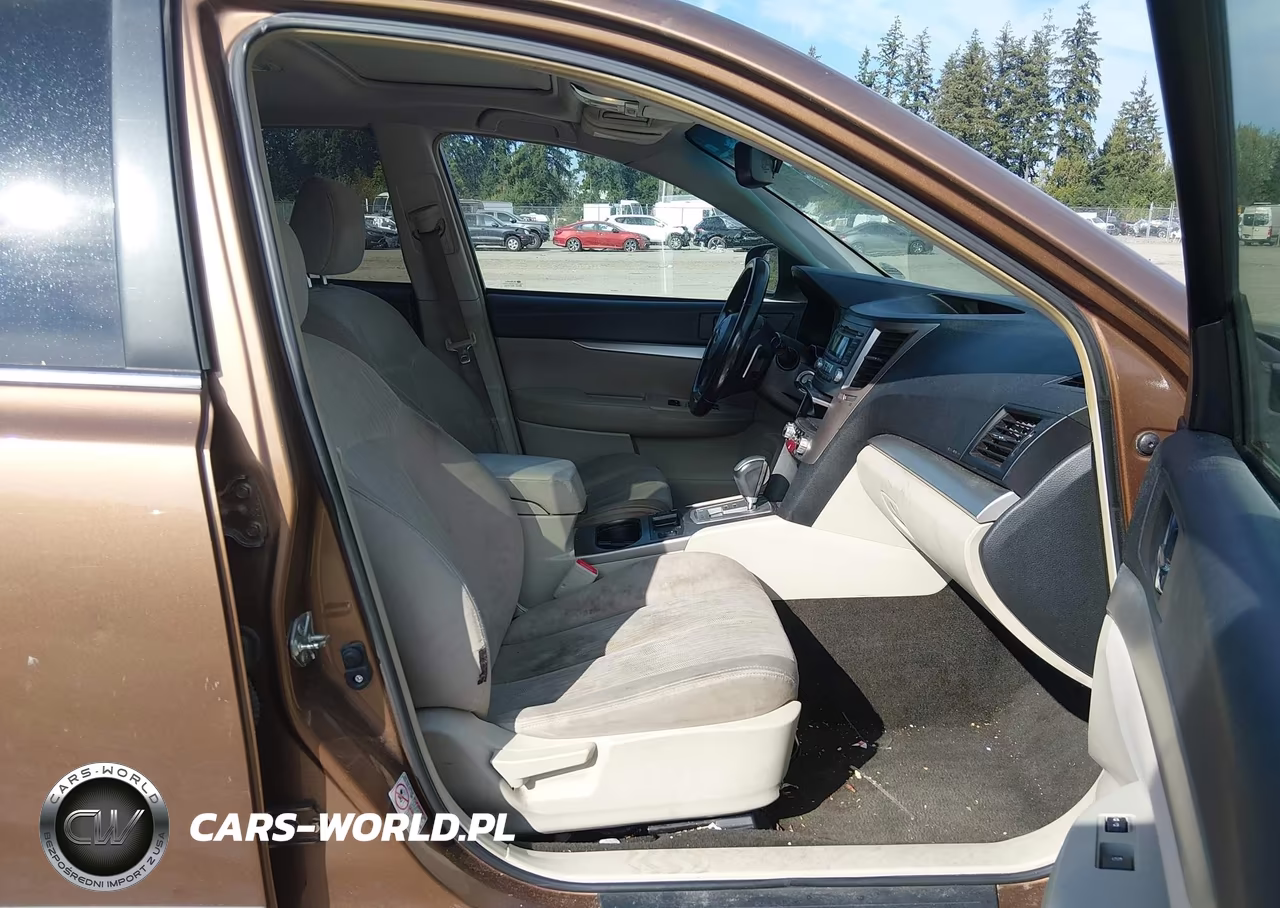 2013 Subaru Outback 2.5I Premium VIN:4S4BRCGC9D3217028 - 5