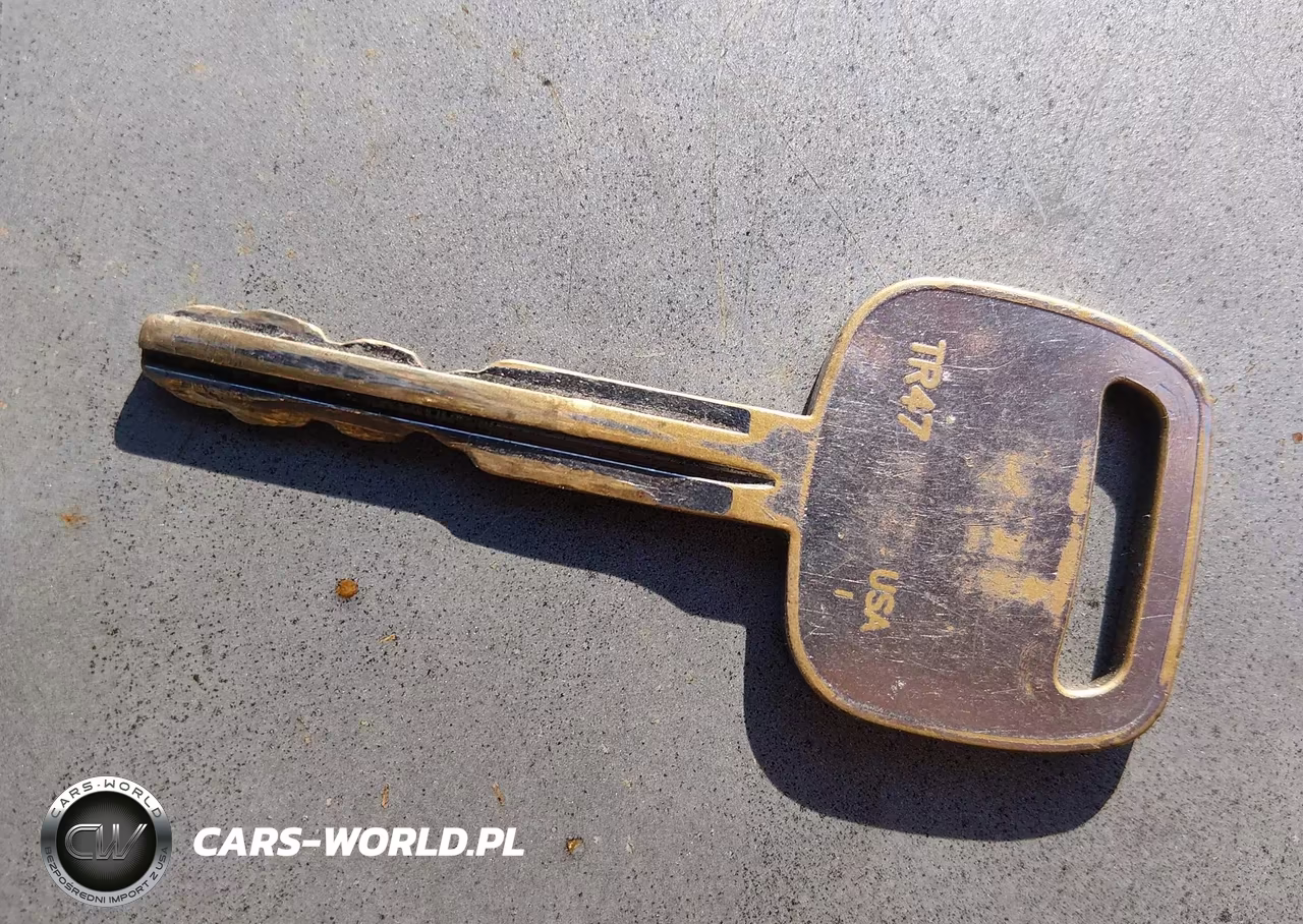 1999 Toyota Camry Le VIN:JT2BG22K7X0299861 - 11