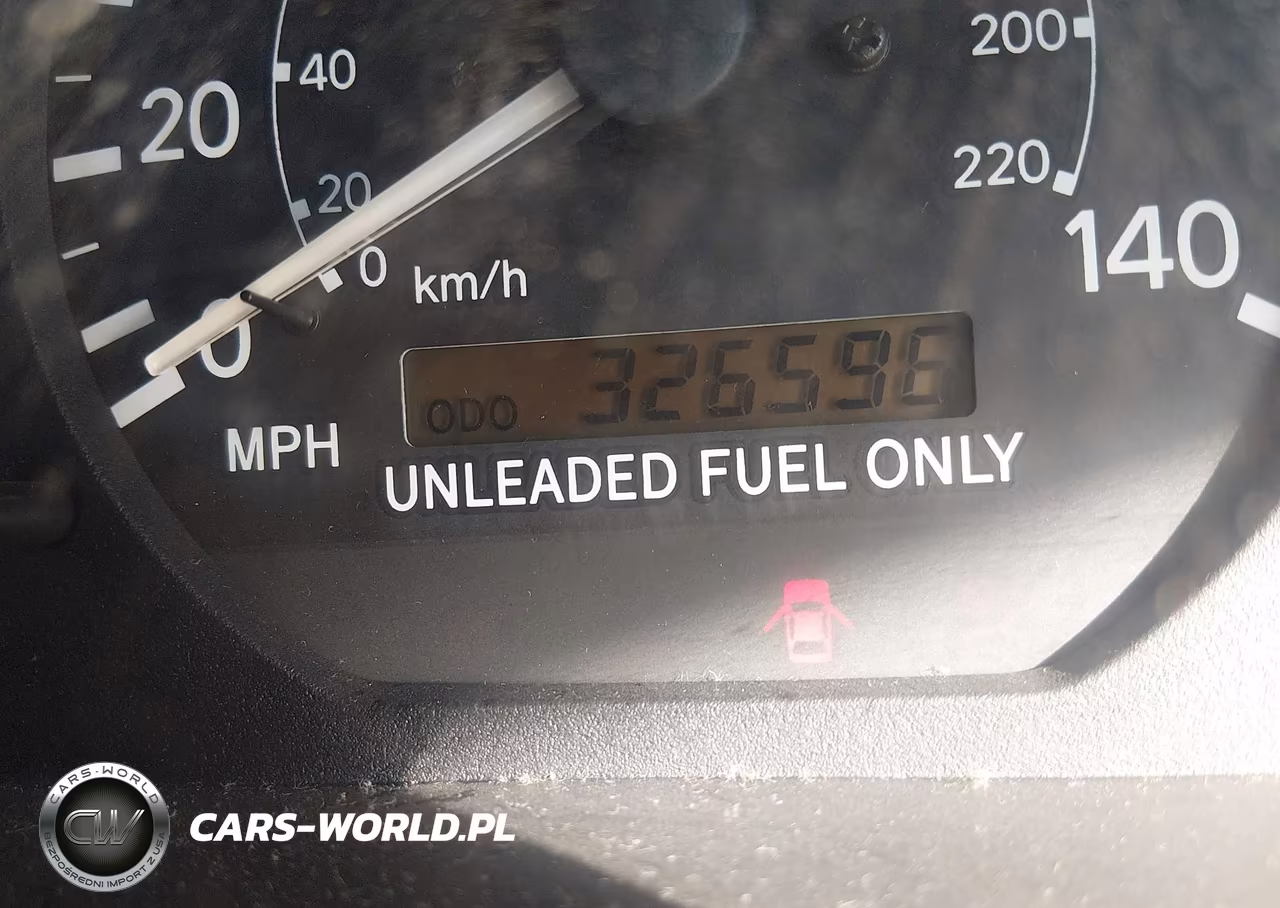 1999 Toyota Camry Le VIN:JT2BG22K7X0299861 - 16