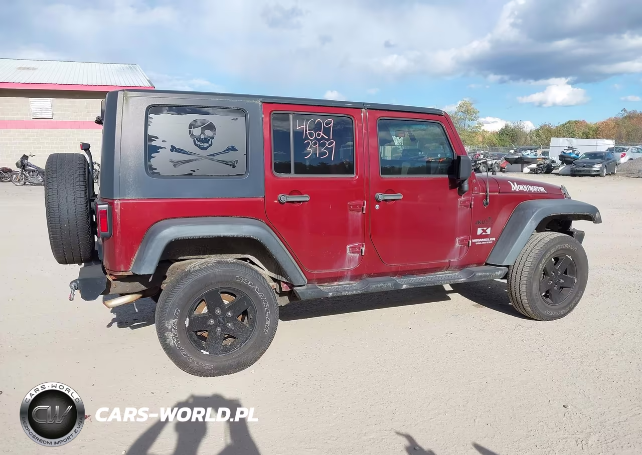 2009 Jeep Wrangler Unlimited X VIN:1J4GA39199L780899 - 13