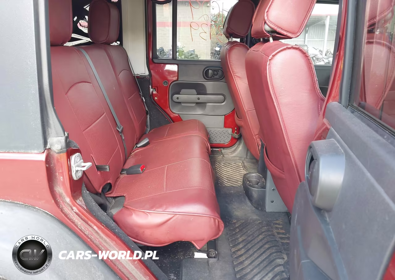 2009 Jeep Wrangler Unlimited X VIN:1J4GA39199L780899 - 8