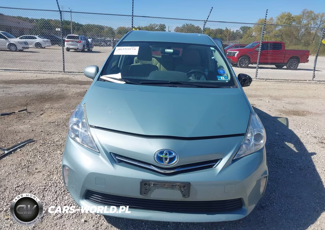 2013 Toyota Prius V Three VIN:JTDZN3EU7D3230628 - 12