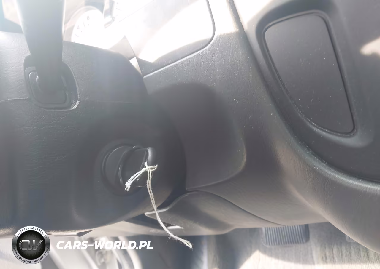 2005 Ford Escape Xls VIN:1FMYU02Z75KD14397 - 11