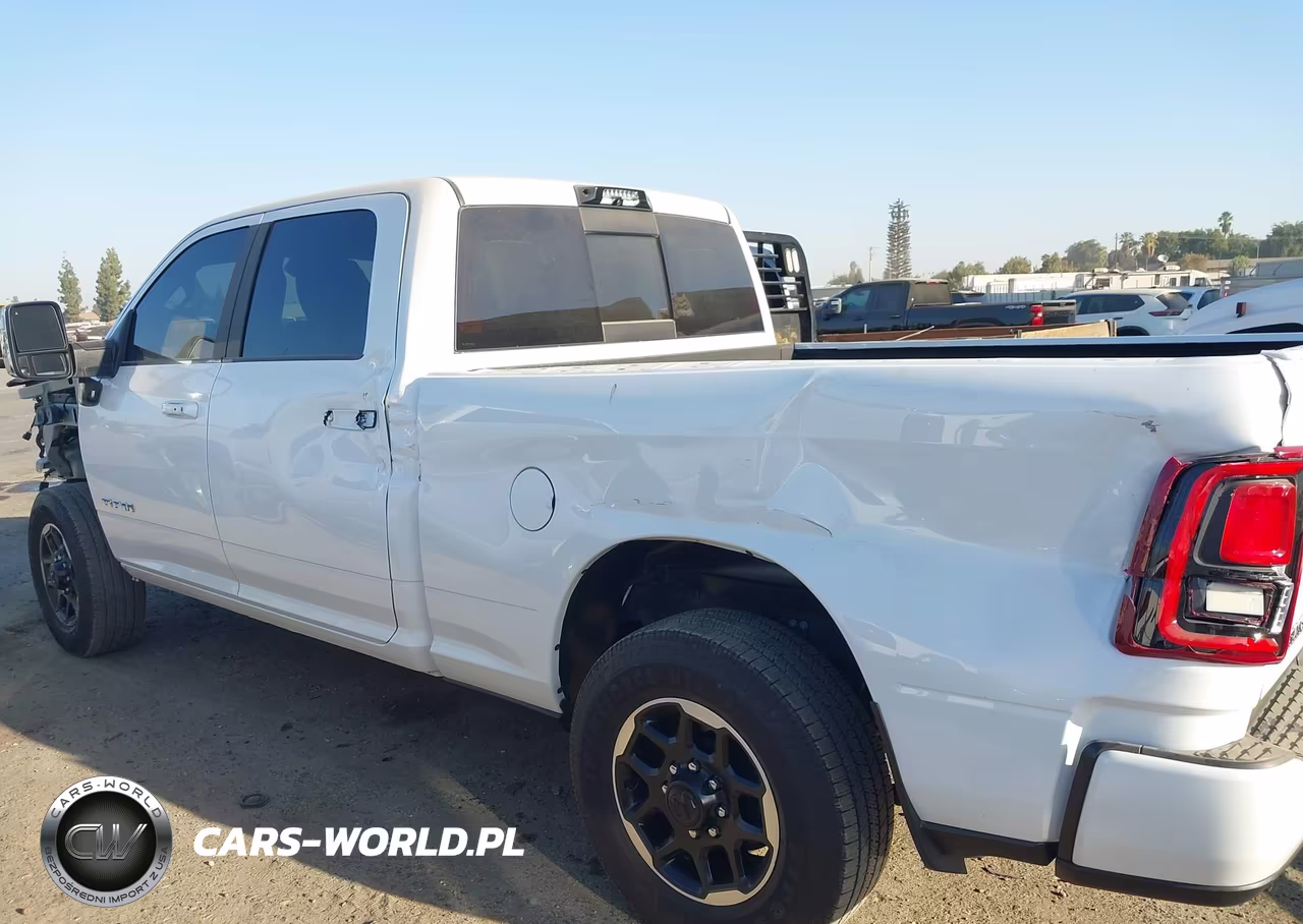 2025 Ram 2500 Laramie 4X4 6'4 Box VIN:3C63R5FL3SG536626 - 15