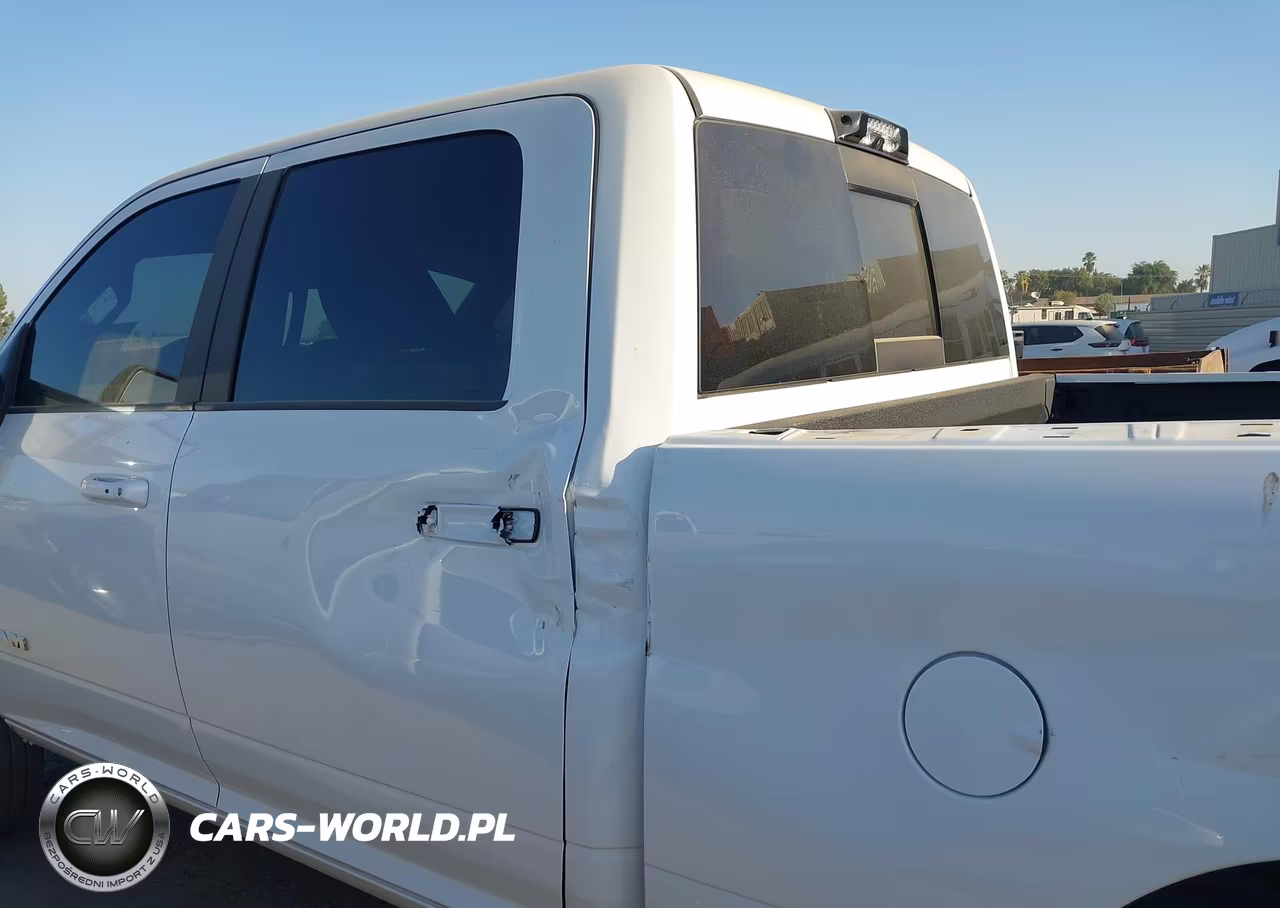 2025 Ram 2500 Laramie 4X4 6'4 Box VIN:3C63R5FL3SG536626 - 18
