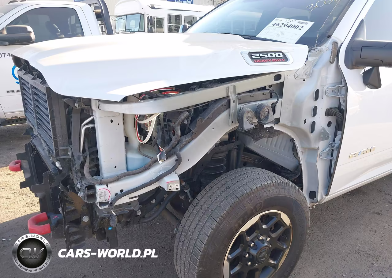 2025 Ram 2500 Laramie 4X4 6'4 Box VIN:3C63R5FL3SG536626 - 19