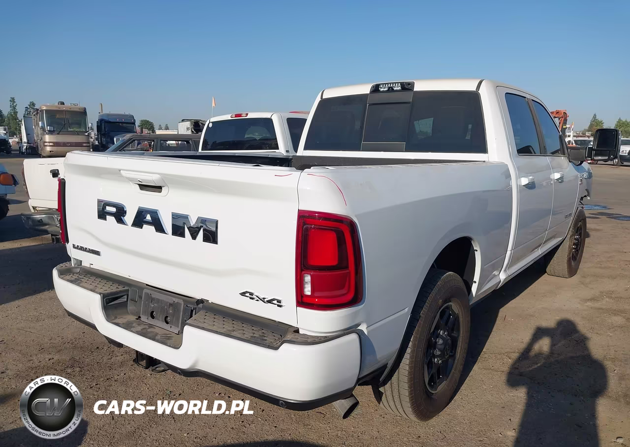 2025 Ram 2500 Laramie 4X4 6'4 Box VIN:3C63R5FL3SG536626 - 4