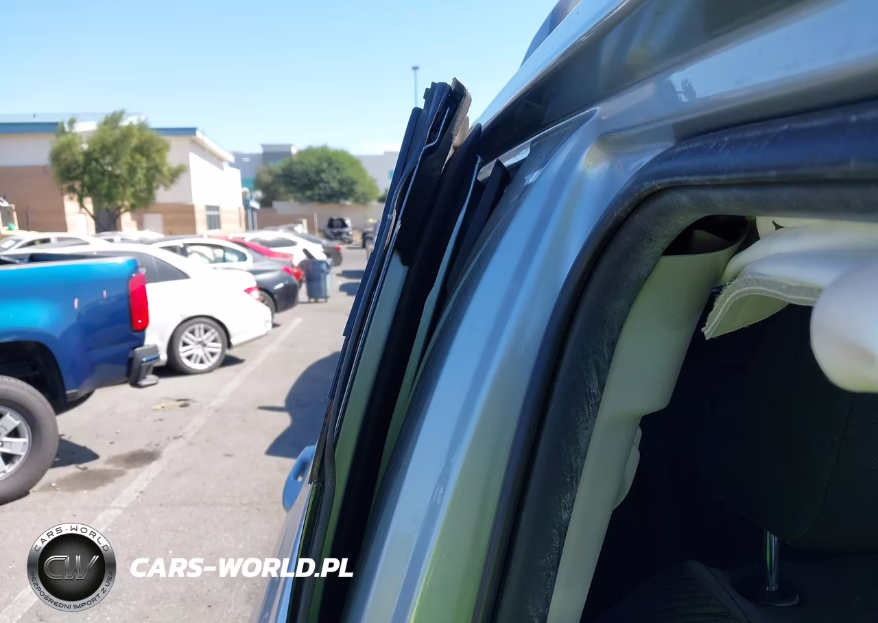 2020 Toyota Highlander L VIN:5TDCZRBH7LS513161 - 19